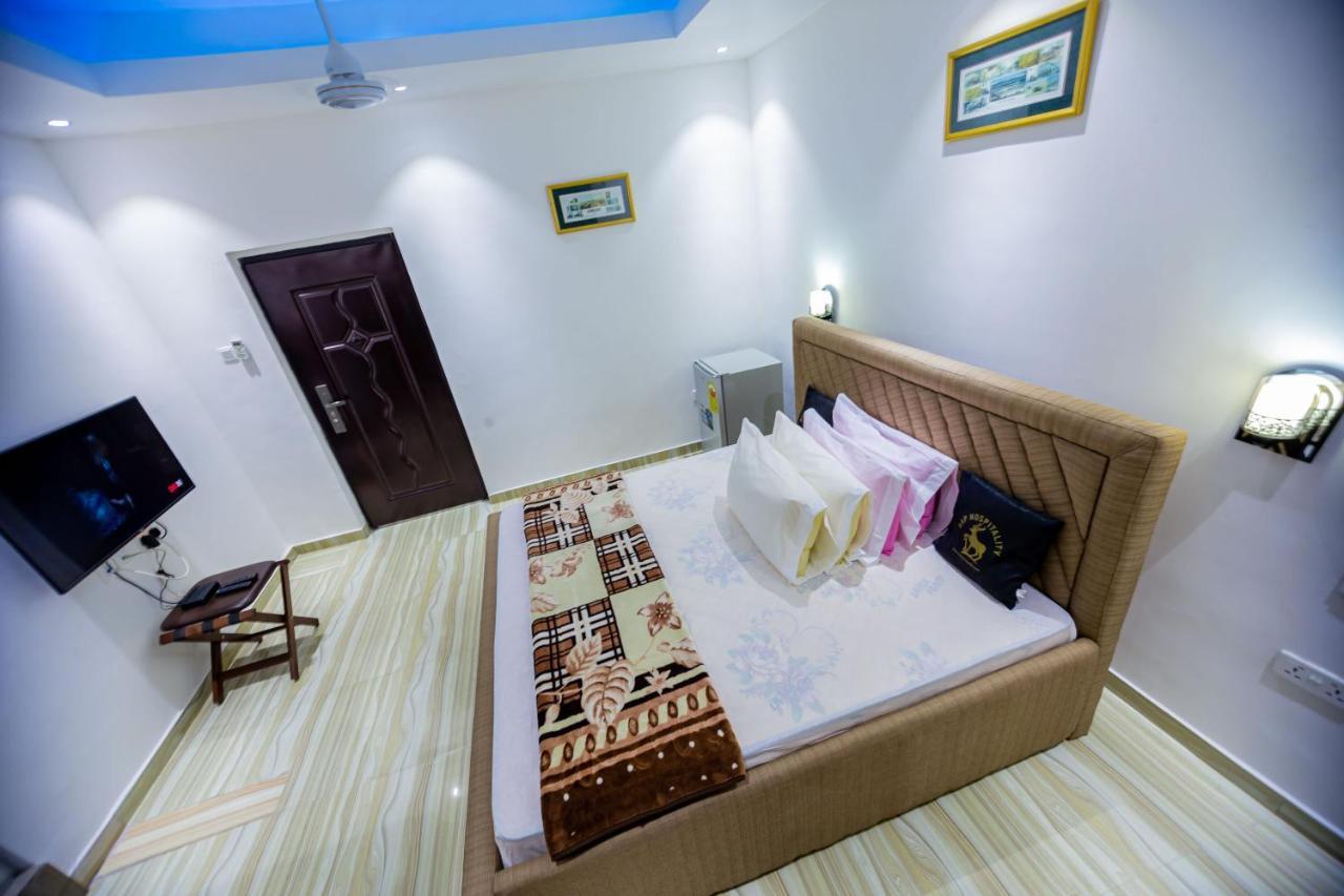 Nap Apartment Hotel Dansoman Esterno foto